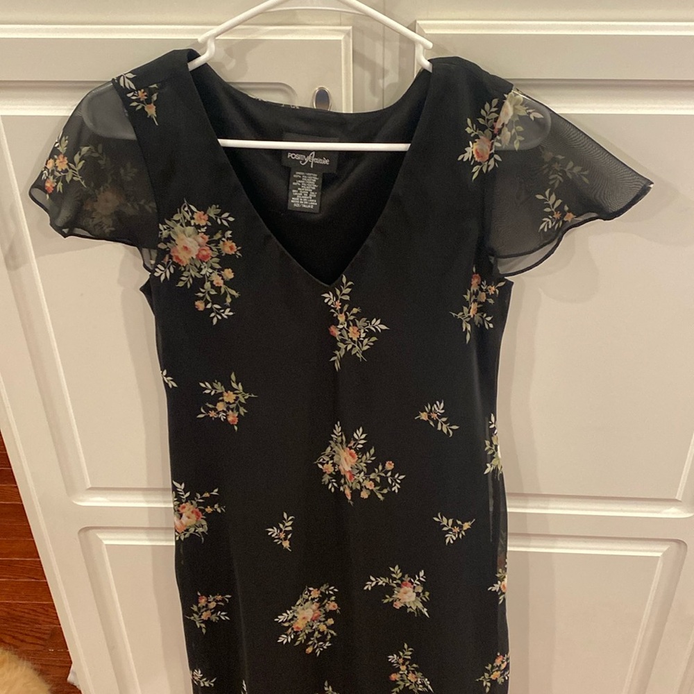 Women’s lightweight dress. Size 12.